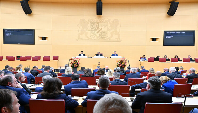 Aufnahme aus der konstituierenden Sitzung des Bayerischen Landtags Ende Oktober 2023. 
